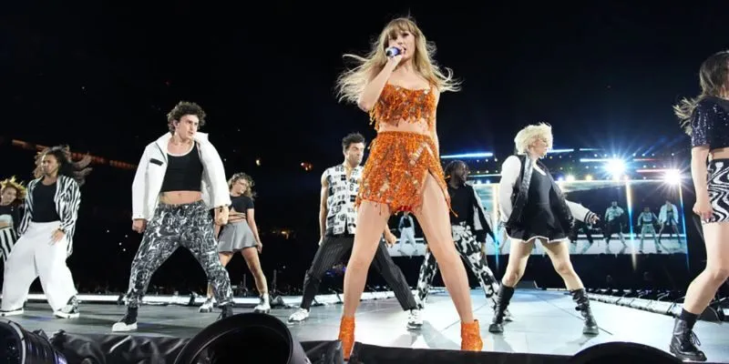 Taylor Swift Concert 2025: Lịch Trình, Vé, và Những Điều Fan Cần Biết